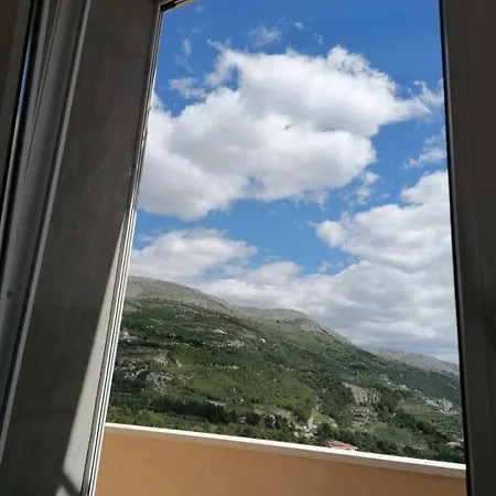 Rooftop With Stunning View Apartment